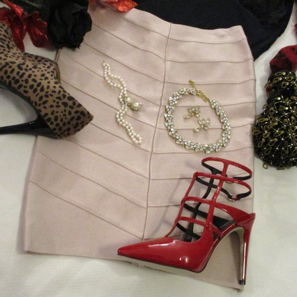 😍😎 HMS – HOT MIAMI STYLE BANDAGE BODY CON PENCIL SKIRT – NWOT 😎😍 - Picture 5 of 13